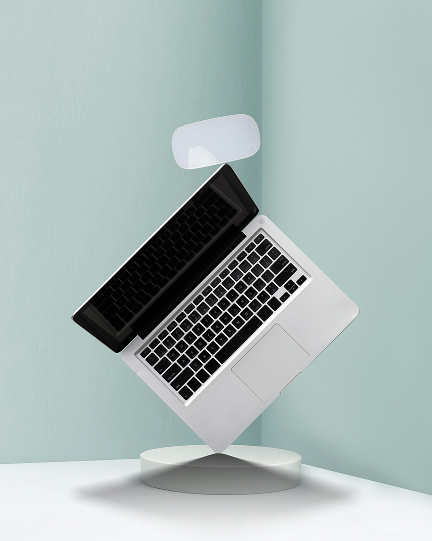 LAPTOPS, TABLETS & PCS